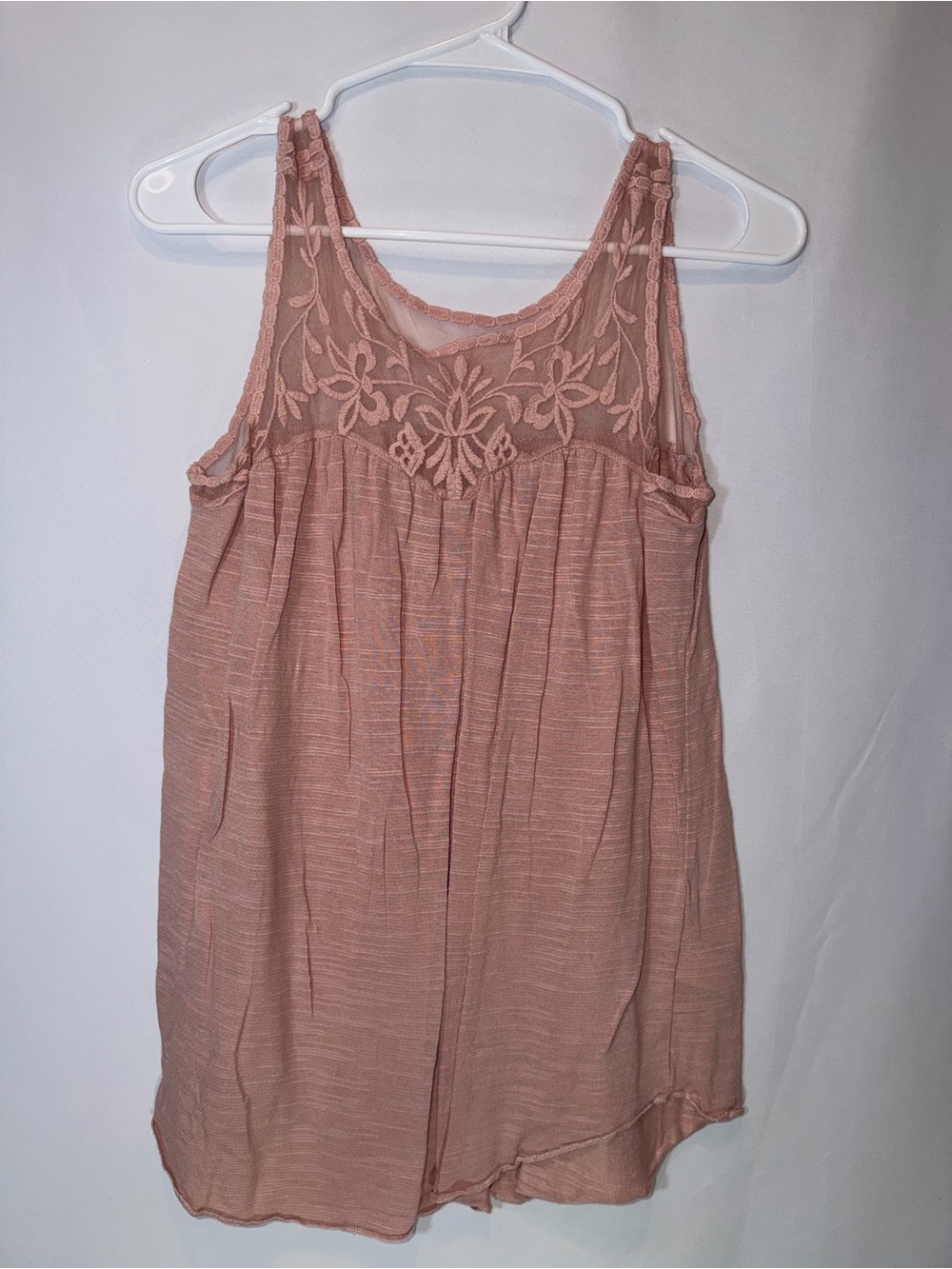 Maurices Blush Pink Lace Yoke Sleeveless Camisole